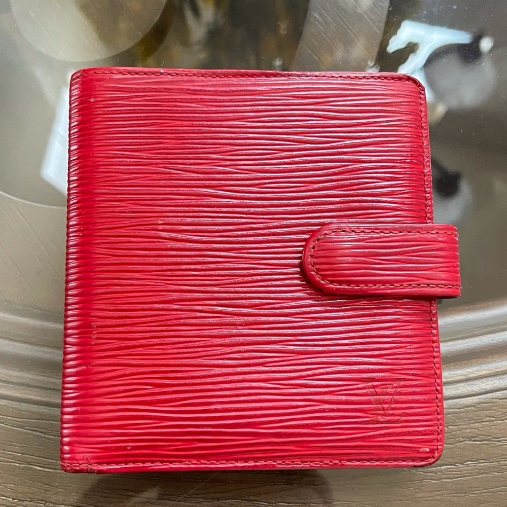 Louis Vuitton Porte Billets Epi Leather